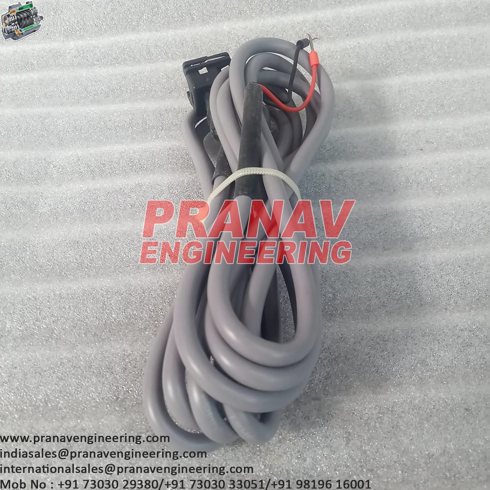 CABLE-1903424312